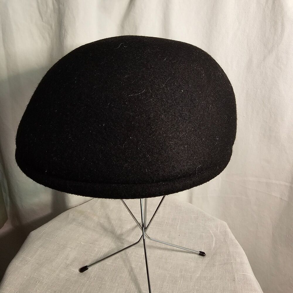 Vintage Czech Republic 100% Wool Felt Hat in Black - Ascot Cap Type sz XL